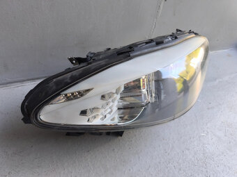 Pravý bixenon BMW F10 F11 - 3