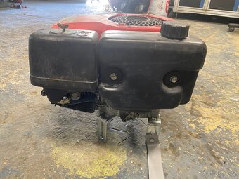 Motor Honda gxv-390 - 3