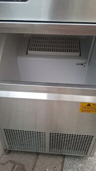 Prodám vyrobnik ledu na 50kg/24 hod - 3
