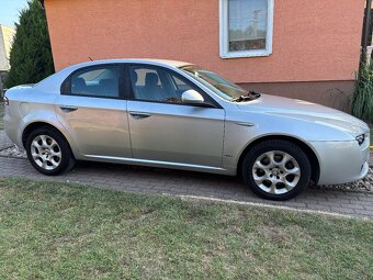 Predám alfa romeo 159 1,9jtd 110kw - 3