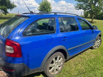 Škoda octavia 2 scout 2.0 TDI - 3