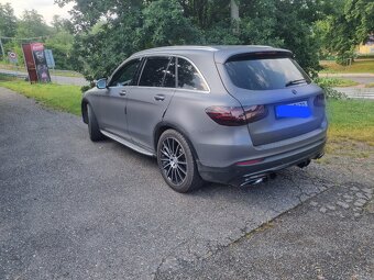 PRODÁM MERCEDES GLC 220 d 4MATIC - 3