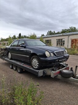Prodám kastli s doklady mercedes benz w210 270cdi - 3