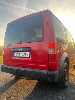 Ford tourneo Connect 2005 - 3