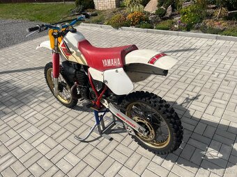 Yamaha YZ 490 - 3