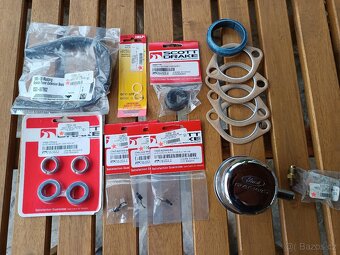 Ford Mustang 65-66, 289, 302, 351 - 3