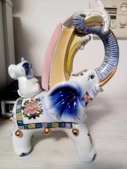 Porcelánový slon - 3