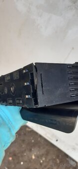 CD box a kazetový box pro VW Golf 3 - 3