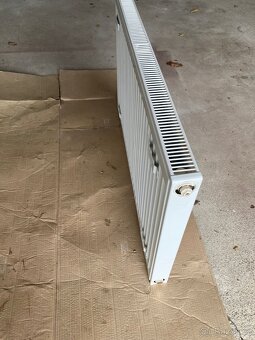 Radiátor radik vk včetně připojení - 3