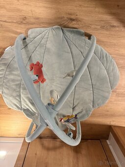 Hrací deka s hrazdičkou - 3