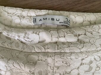 Dámské krajkové kraťasy - 3