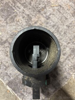 Vaha vzduchu na BMW 316 a 318i e46 - 3