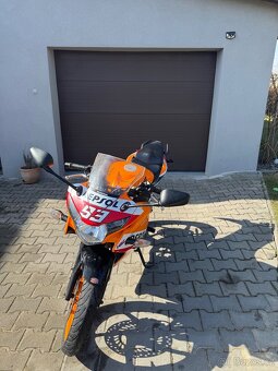 Honda cbr 125r - 3
