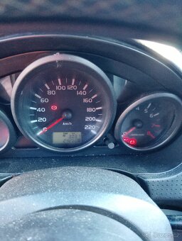 Mitsubishi colt 1.3 - 3