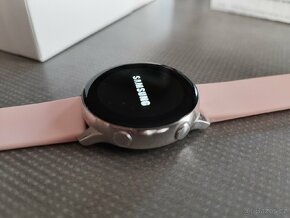 Samsung Galaxy watch Active - 3