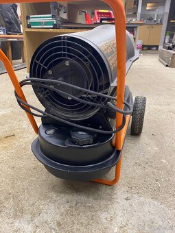 Naftové topidlo 30kW - 3