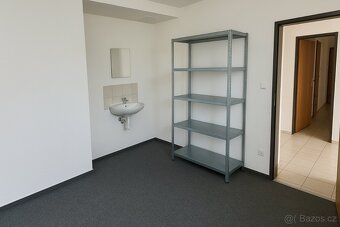Pronájem kancláře, skladu v přízemí, 35 m2, Frýdek-Místek - 3