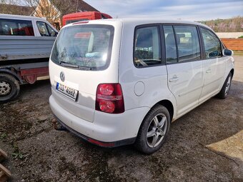 VW Touran 2.0 tdi - 3