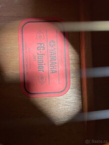 Kytara Yamaha FG junior - 3