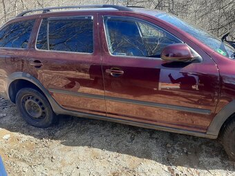 Skoda Octavia Scout dily barva LF3X-x7x7 - 3