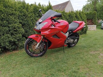 Honda vfr 800 - 3