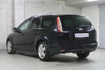 Ford Focus 1.6i,CZ,manuál - 3