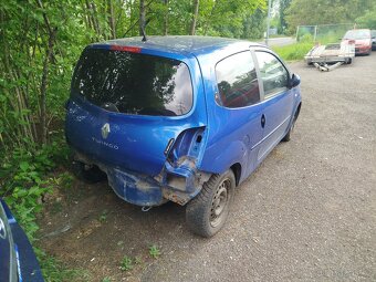 Renault Twingo RV 2010 - 3