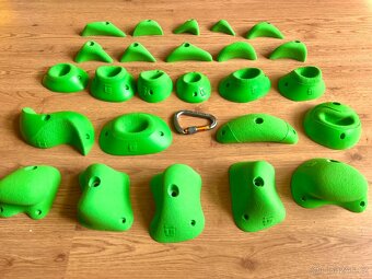 Nové lezecké chyty THEREX Boulder set - 25 kusů - 3