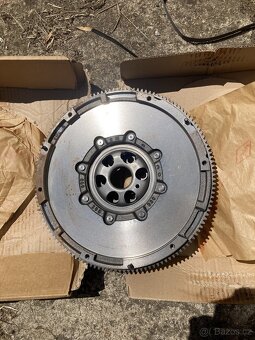 Setrvacnik sachs na VW , Jeep atd. - 3