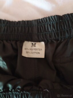 hezké třičtvrteční dámské khaki kalhoty - 3