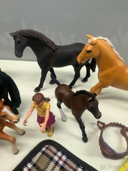 Schleich kůň - koně - 3