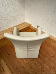 Kožené křeslo - 3