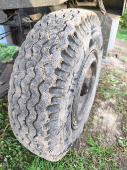 Disky s pneu 8,25-15, vlek 5 tu - 3