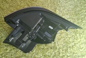 Z - P světlo Suzuki S-cross 23, origo, stav nového - 3