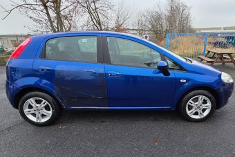 Prodám Fiat Grande Punto 1.4 i 57 kw Rv 2008 - 3