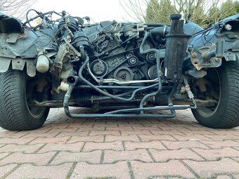 BMW E46 316TI nahradní díly - 3