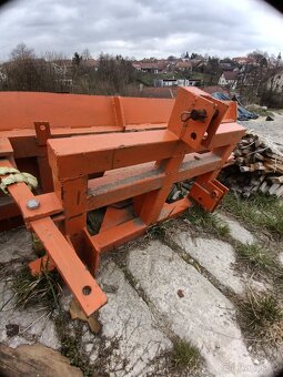 Čelní sněhová radlice (masivní konstrukce) - 3