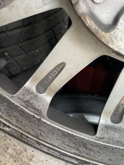 VW Golf 205/50R17 - 3