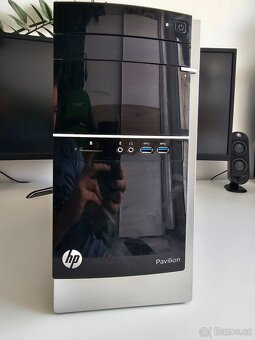 Kancelářský PC s monitorem - AMD, 6GB RAM, SSD - 3