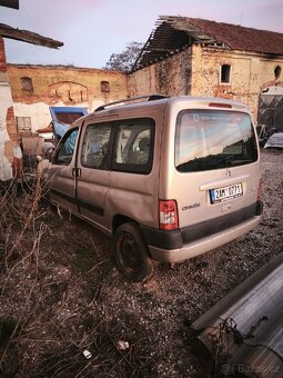 Citroen Berlingo 1.6 benzín - náhradní díly - 3