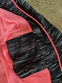 Jarni bunda vel. 140 - 3