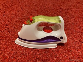 Pračka, žehlička, sušák - set hraček - 3