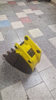 Podkopová lžíce JCB 30CM - 3