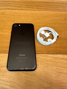 Apple iPhone 7 32GB Black - 3