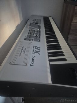 Roland Fantom X8 - 3