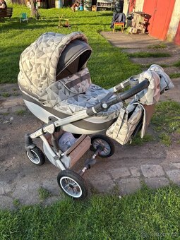 KOMBINOVANÝ KOČÁREK BABY MERC FASTER 3 - 3