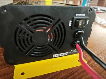 Menič napětí 12/230 400W - 3