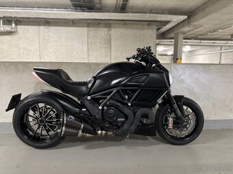 Ducati Diavel 1200 r.v. 2015 - 3