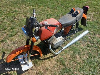 ČZ 250 - 3