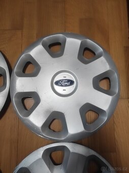 Sada 4 kusů poklic Ford (15") - 3